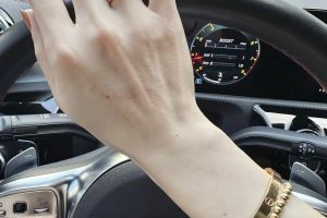 Cartier Wedding Band VS Love Ring (4)