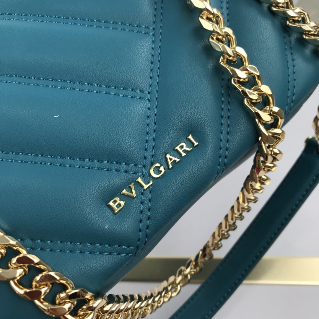 s-775625_3-bvlgari-aaa-quality-messenger-bags.jpg