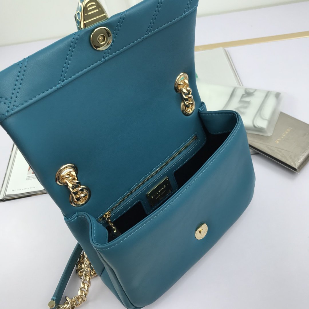 s-775625_4-bvlgari-aaa-quality-messenger-bags.jpg