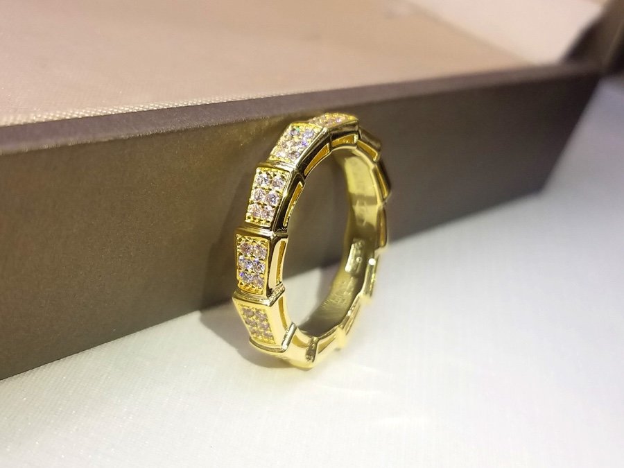 s-775679-bvlgari-rings.jpg