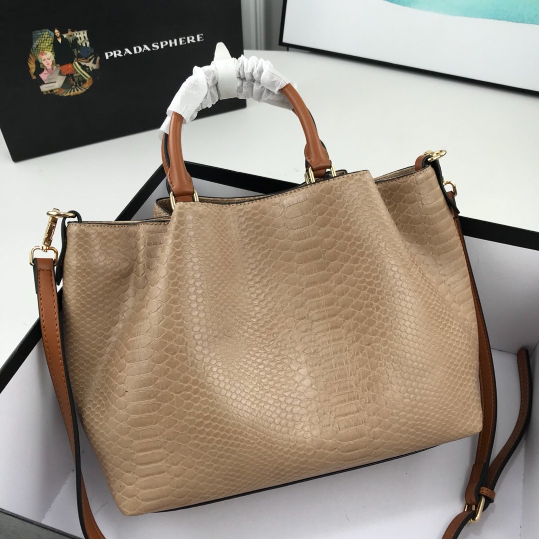 s-784135_2-bvlgari-aaa-quality-handbags-for-women.jpg