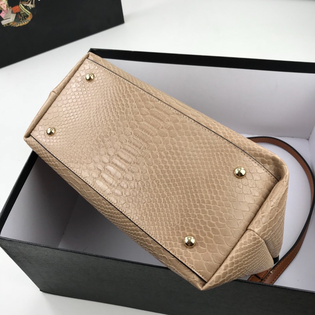 s-784135_4-bvlgari-aaa-quality-handbags-for-women.jpg