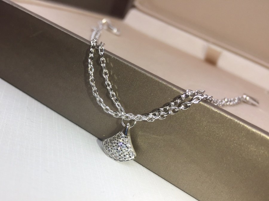 s-786054-bvlgari-bracelet.jpg