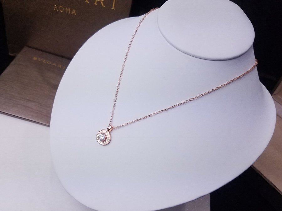 s-786700-bvlgari-necklaces.jpg