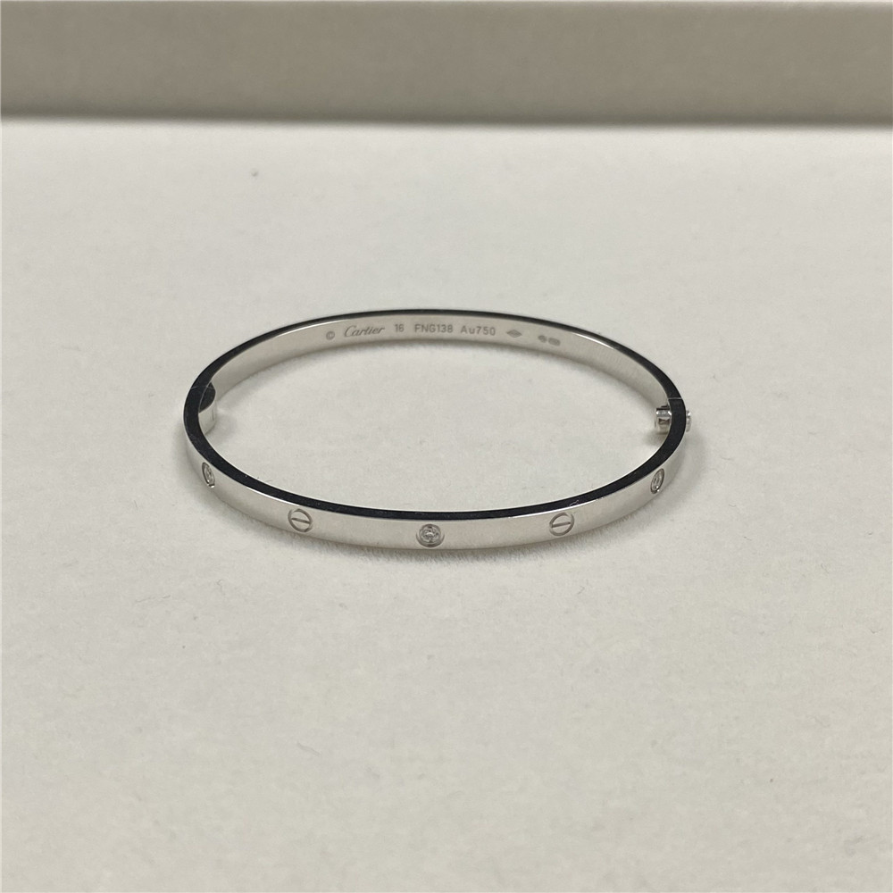 Replica Cartier Love Bracelet Small Model 18K White Gold 6 Diamonds