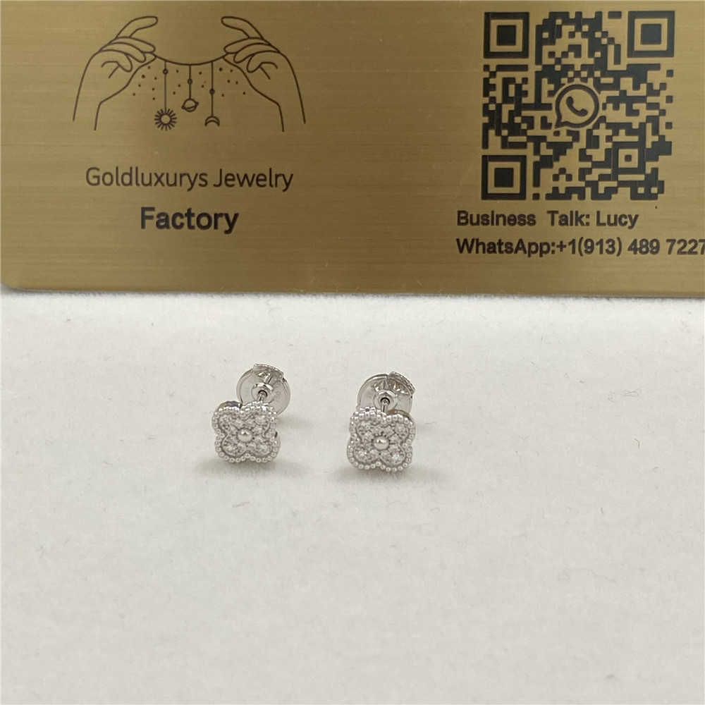 VCA Sweet Alhambra Earstuds 18K White Gold Diamond VCARO85500