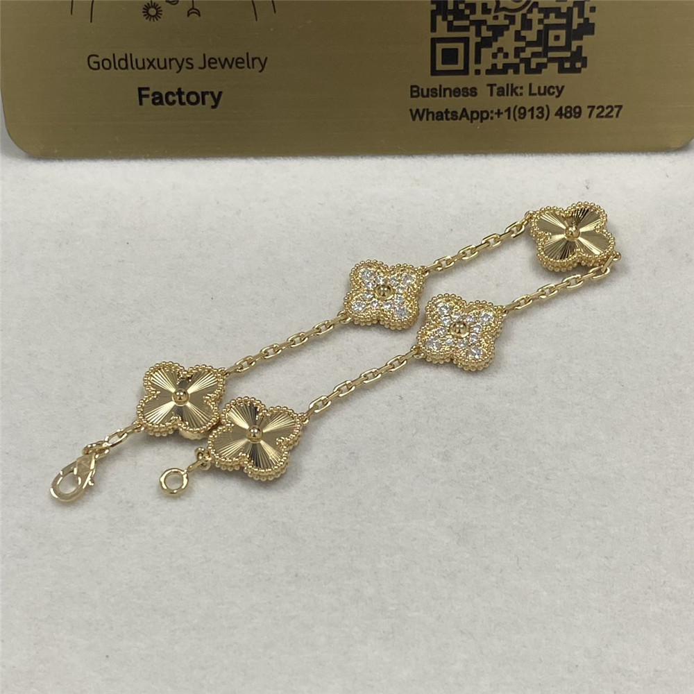 VCA Vintage Alhambra Bracelet 5 Motifs 18K Yellow Gold Diamond VCARP4KN00