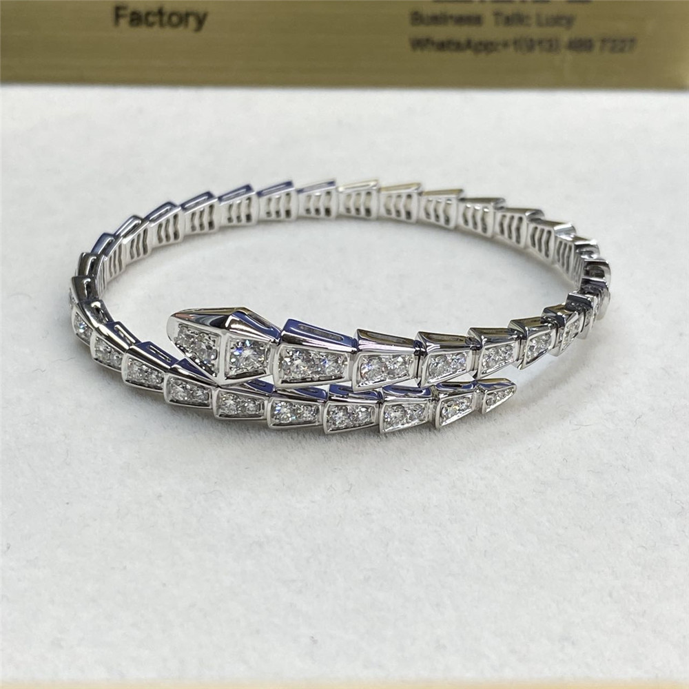 Bulgari Serpenti Viper One Coil Slim 18K White Gold Bracelet Full Pave Diamonds