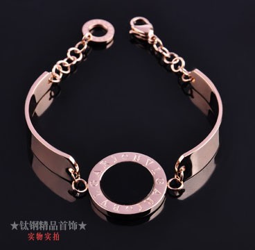 Bvlgari Bracelet in 18kt Pink Gold with Black Onyx