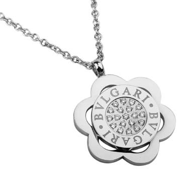 Bvlgari Necklace in 18kt White Gold Paved With Diamonds