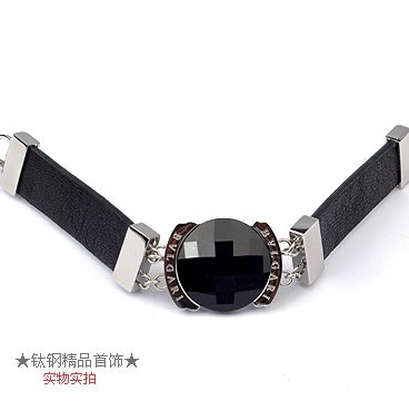 Bvlgari BRACELET WITH BLACK Calfskin and BLACK MOTHER OF PEARL