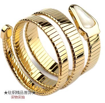 Bvlgari SERPENTI bracelet in 18kt yellow gold