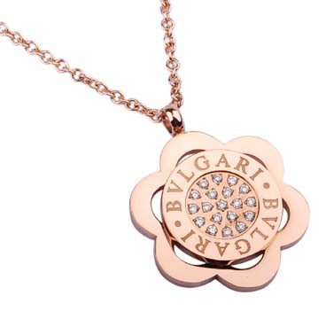 Bvlgari Necklace in 18kt Pink Gold Paved With Diamonds