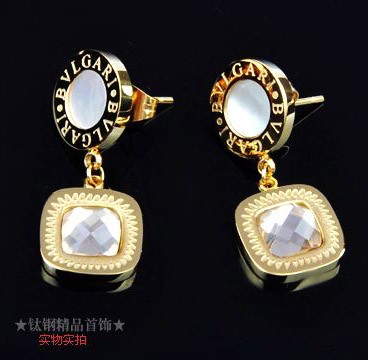 Bvlgari Earrings in 18kt Yellow Gold with Champagne Crystal and