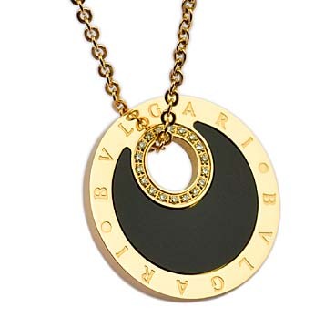 Bvlgari Necklace in 18kt Yellow Gold Paved With Diamonds and Bla