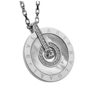 Bvlgari Necklace in 18kt White Gold Paved With Diamonds and Moth