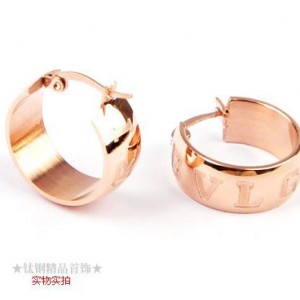Bvlgari MONOLOGO Earrings in 18kt Pink Gold