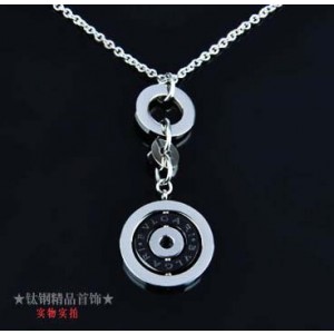 Bvlgari Necklace in 18kt White Gold and Black