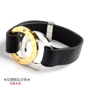 Bvlgari Bracelet in 18kt Yellow Gold and White Gold with Black C