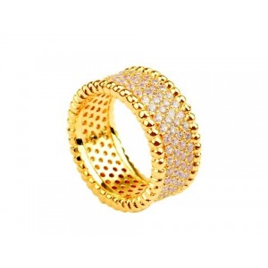 Van Cleef & Arpels Perlee Diamonds Ring in 18kt Yellow Gold with Pave Diamonds